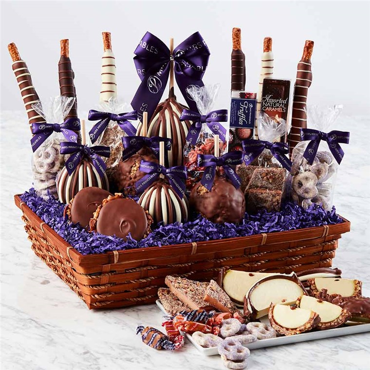 abundant-caramel-apple-gift-basket-1930430