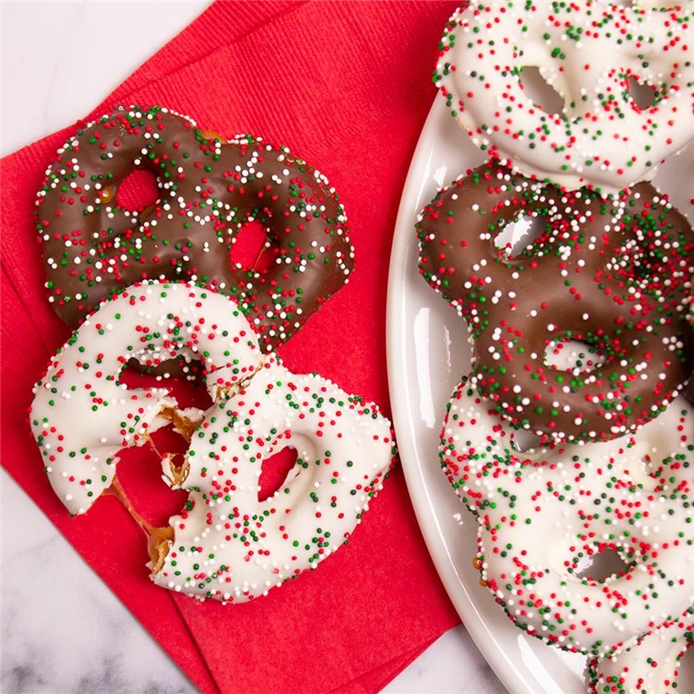 Christmas Sprinkle Chocolate and Caramel Dipped Pretzel Twist Gift Set