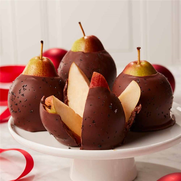 Salted Milk Chocolate & Caramel Dipped Pears 4-Pack | Mrs Prindables