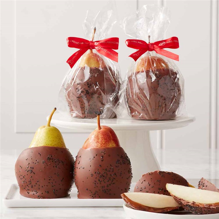 Salted Milk Chocolate & Caramel Dipped Pears 4-Pack | Mrs Prindables