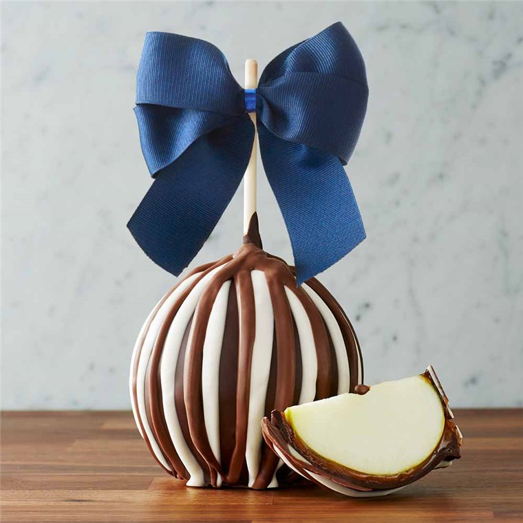 triple-chocolate-fathers-day-jumbo-caramel-apple-gift-199-TCHOC-19S05