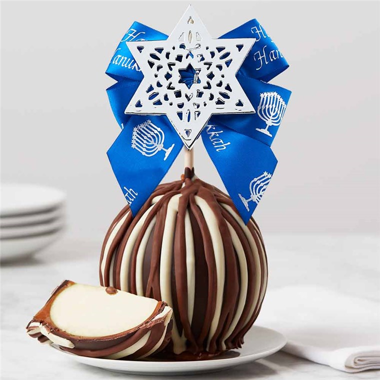 triple-chocolate-silver-star-jumbo-caramel-apple-gift-199-TCHOC-20F04