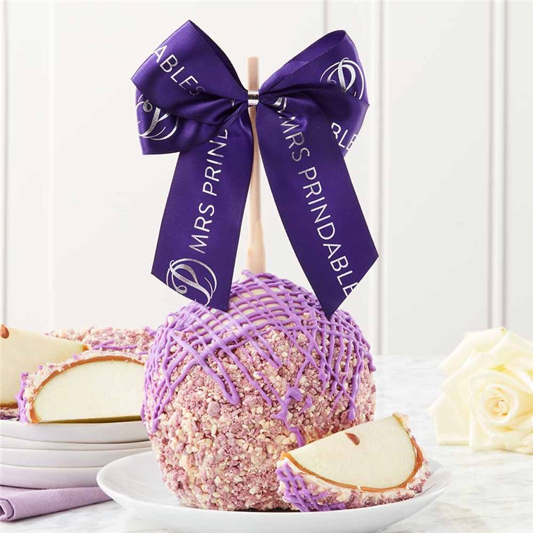 white-chocolate-blueberry-crumble-signature-jumbo-caramel-apple-199-COBLR-12S00
