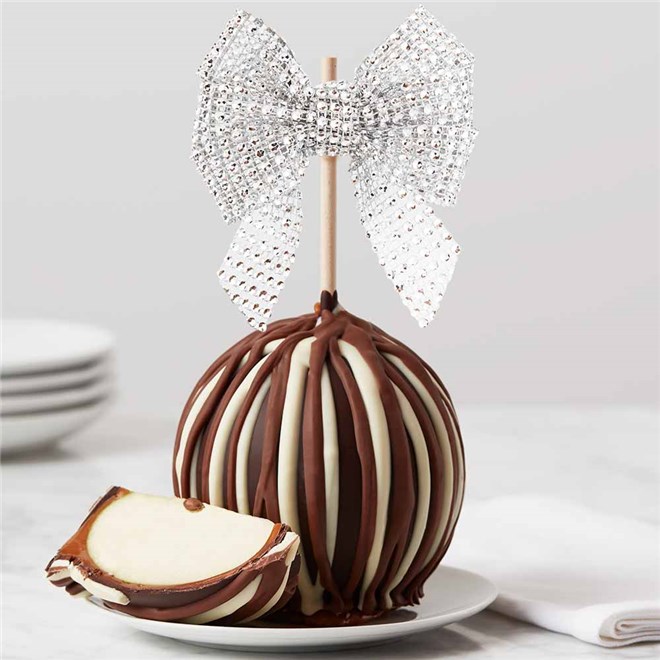 triple-chocolate-silver-celebration-bow-jumbo-caramel-apple
