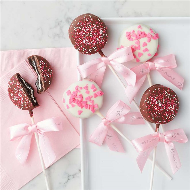 valentines-chocolate-dipped-oreo-lollipops-gift-set-of-5-xxxxxxx