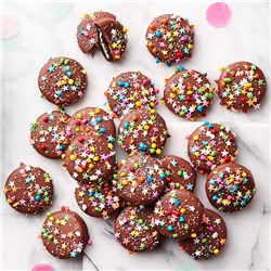 Party Time Milk Chocolate Dipped Oreos