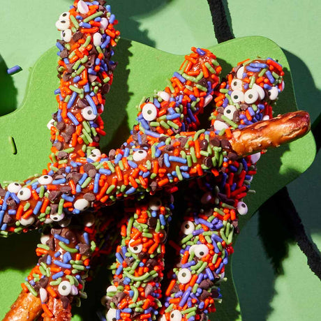 Halloween Party Caramel Dipped Pretzels